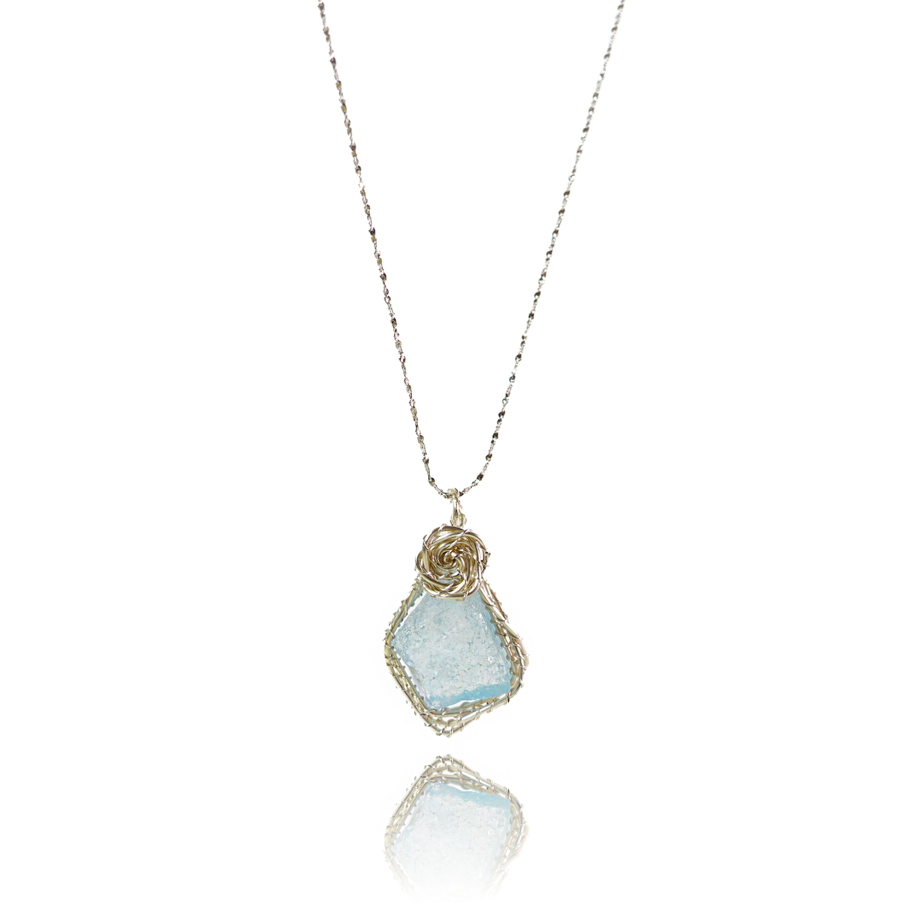 ‘’Seabreeze‘’ Aquamarine Necklace|Handmade Jewelry For  Calm & Emotional Healing - Auratract