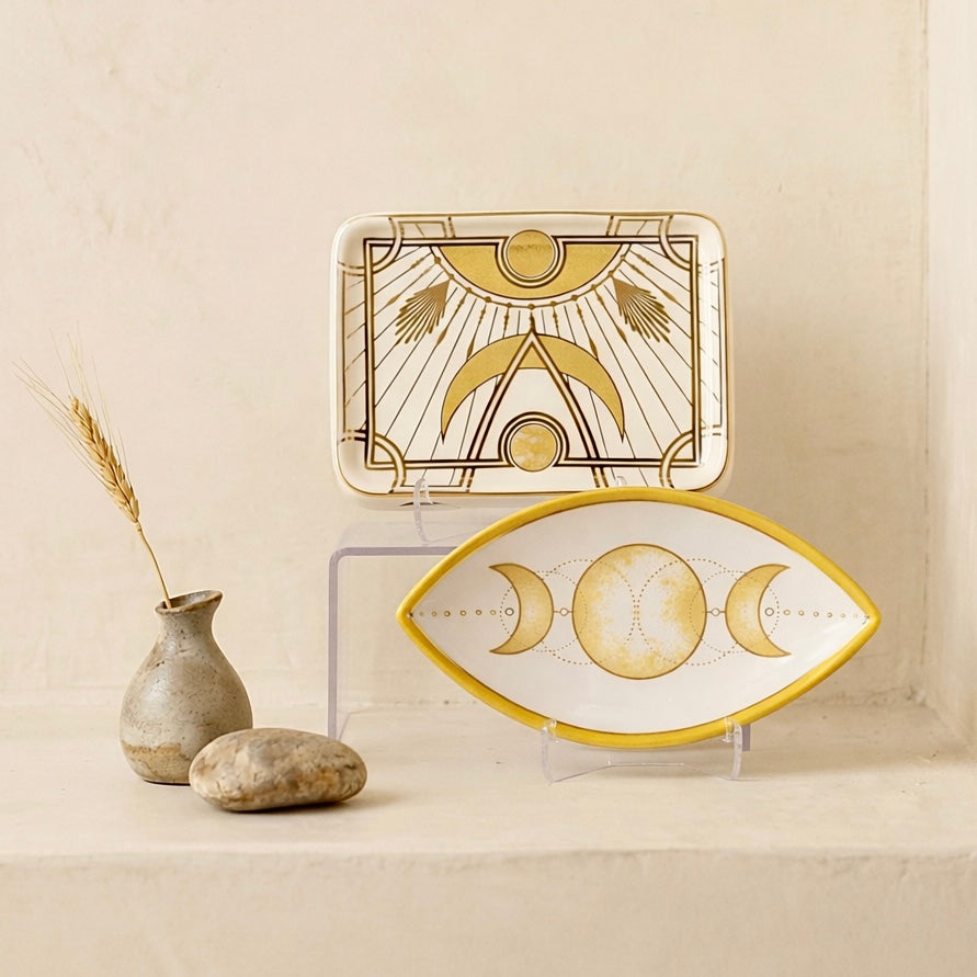 Moon Phase Ceramic Tray|Celestial Dish for Jewelry, Crystals & Ritual Decor - Auratract