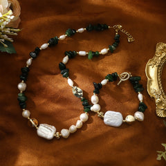 Green jade bracelet & necklace for wealth & harmony