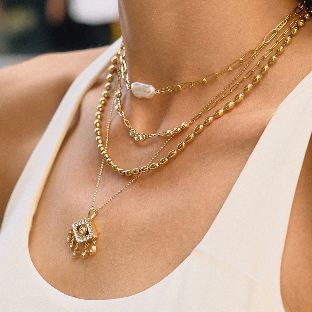 Protective evil eye necklace with sparkling zircon stones