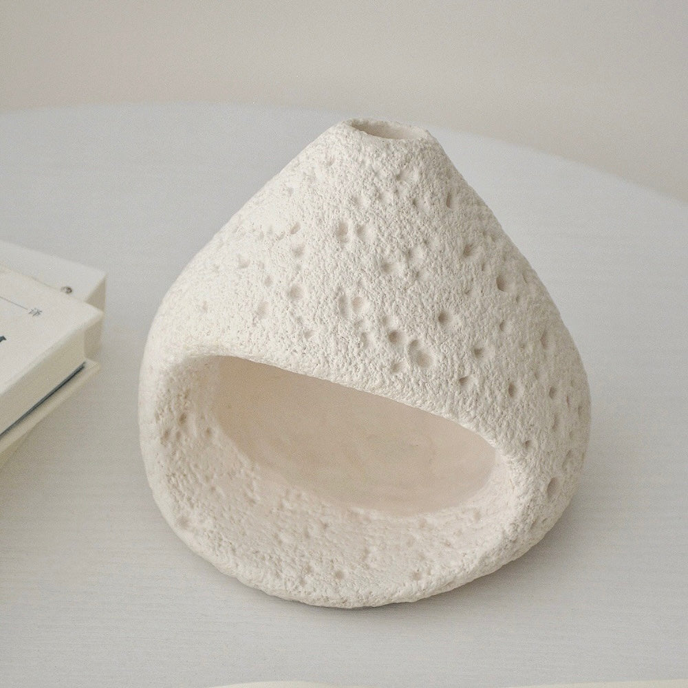 Handcrafted ceramic smudge burner for Palo Santo, sage, incense and crystal cleansing rituals.