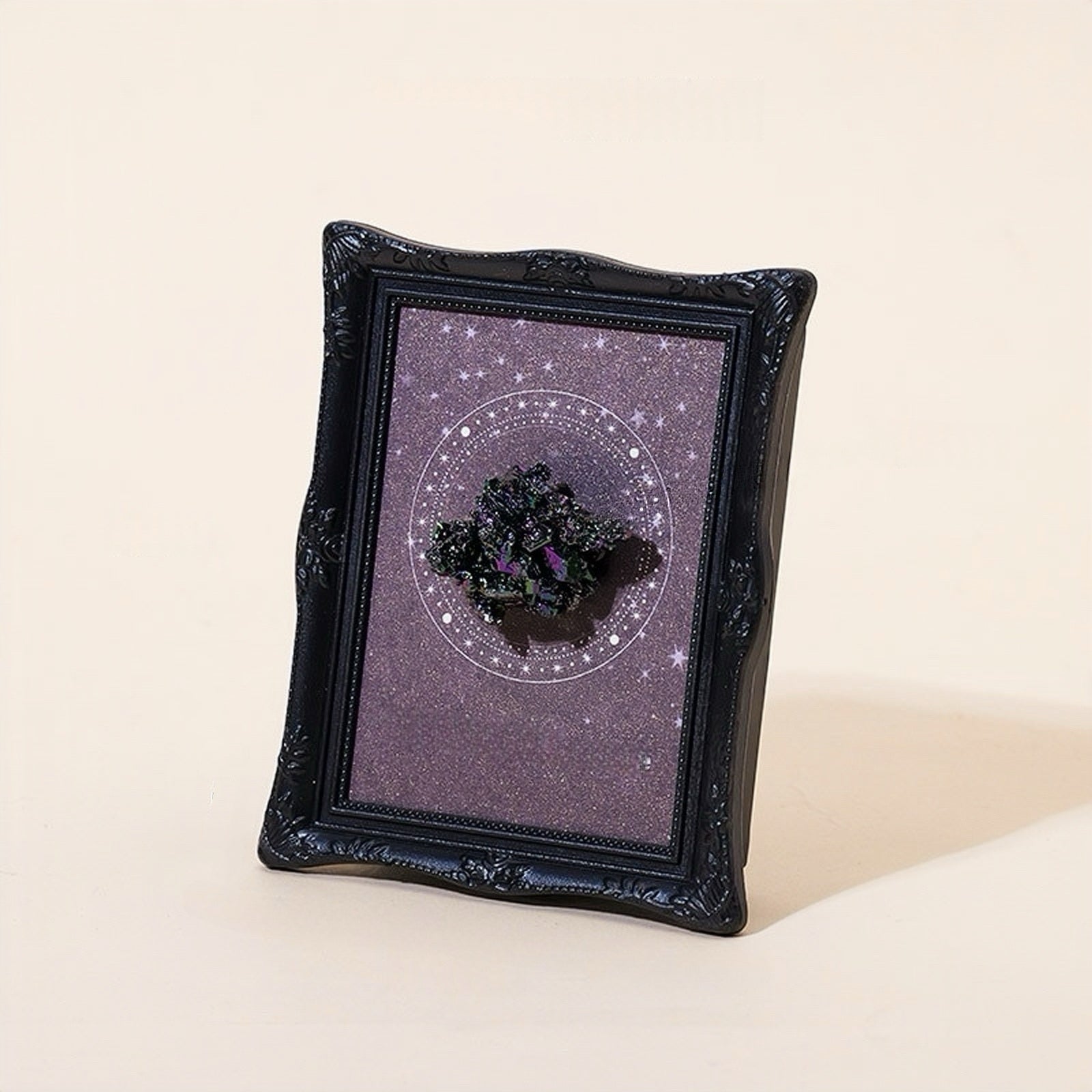 Vintage crystal stone magnetic frame with 3D natural stone display