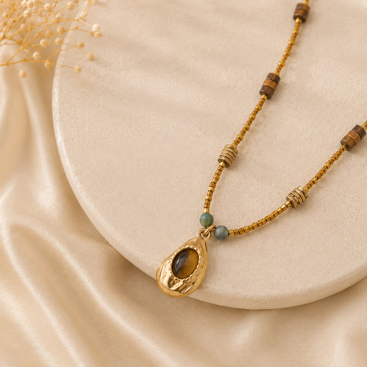 Tiger’s Eye Stone Pendant Necklace for Grounded Confidence