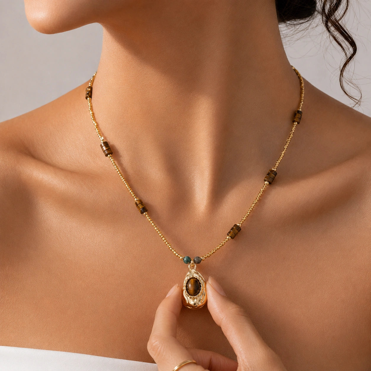 Model Wearing Tiger’s Eye Pendant Necklace